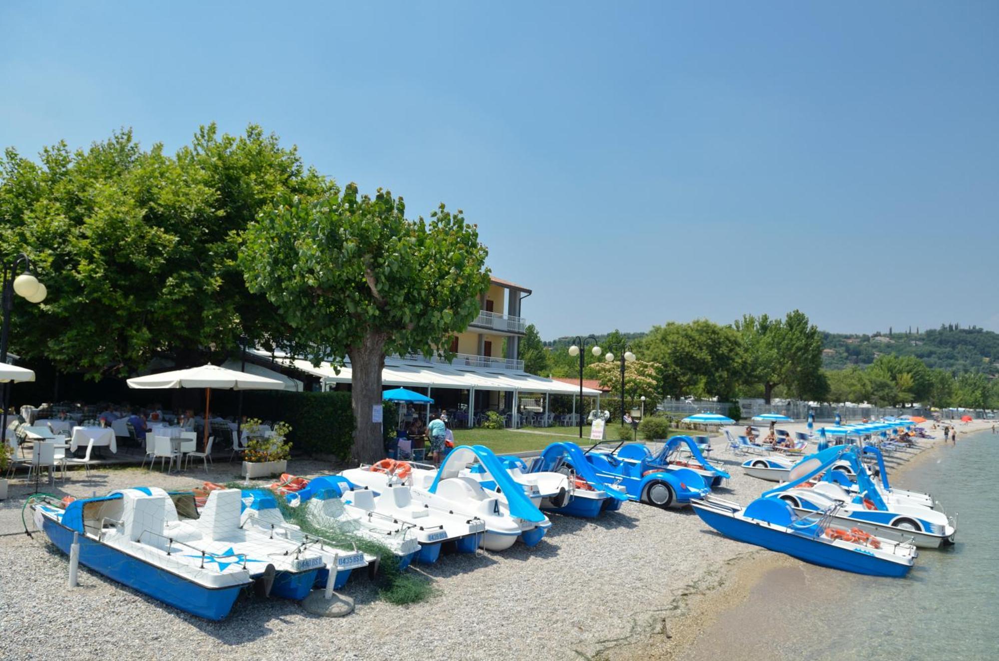 Bellerive Ristorante Albergo Manerba del Garda Exterior foto