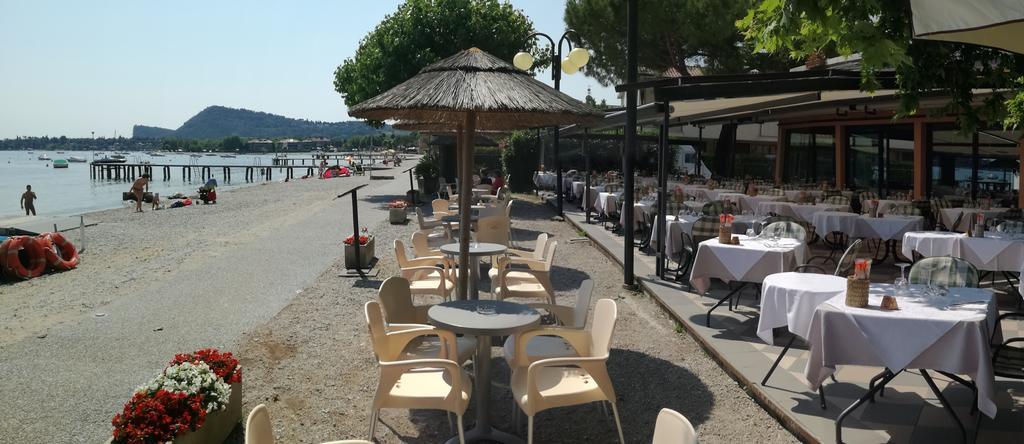 Bellerive Ristorante Albergo Manerba del Garda Exterior foto