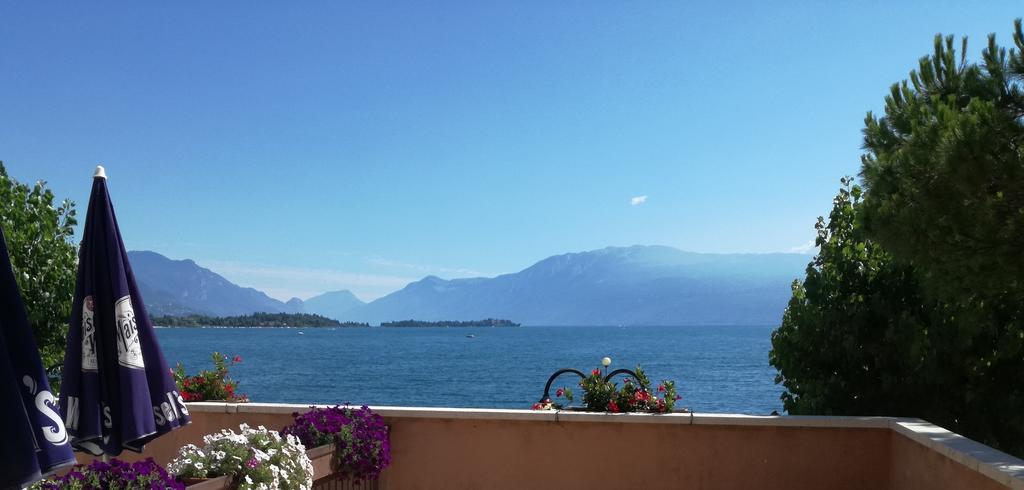 Bellerive Ristorante Albergo Manerba del Garda Exterior foto