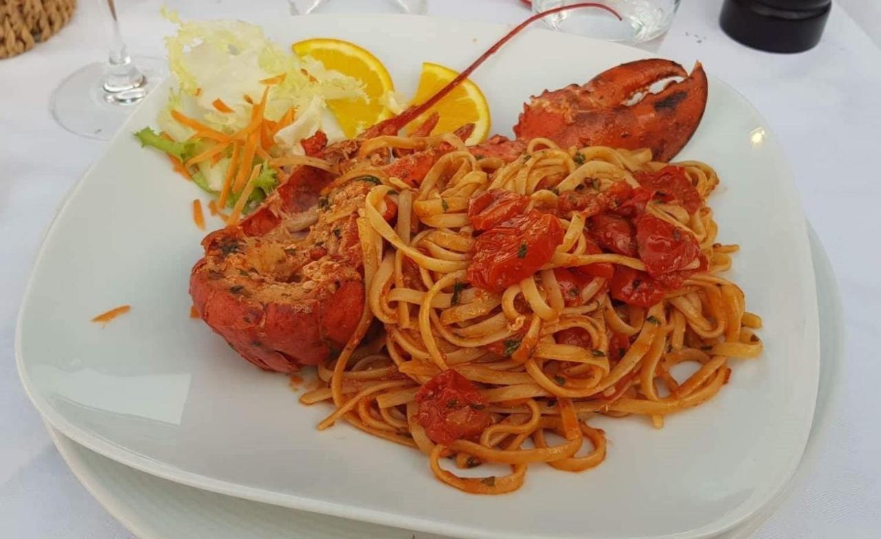 Bellerive Ristorante Albergo Manerba del Garda Exterior foto